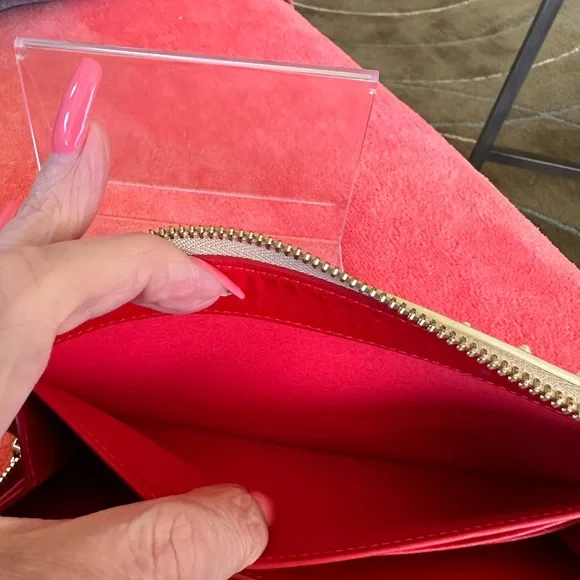 CHRISTIAN LOUBOUTIN STUDDED WALLET CREAM W/IRIDESCENT EUC GORGEOUS - Picture 10 of 12